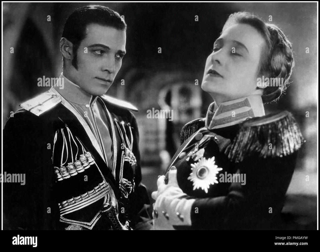 The Dresser Film Stock Photos The Dresser Film Stock Images Alamy