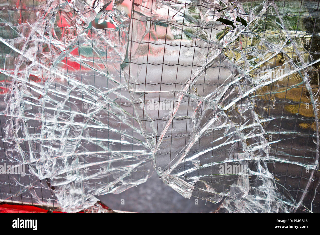 Broken tempered glass hires stock photography and images Alamy