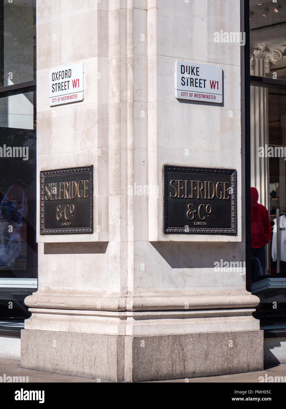 Selfridges and Co Plaque, Selfridges, Oxford St, London, England, UK