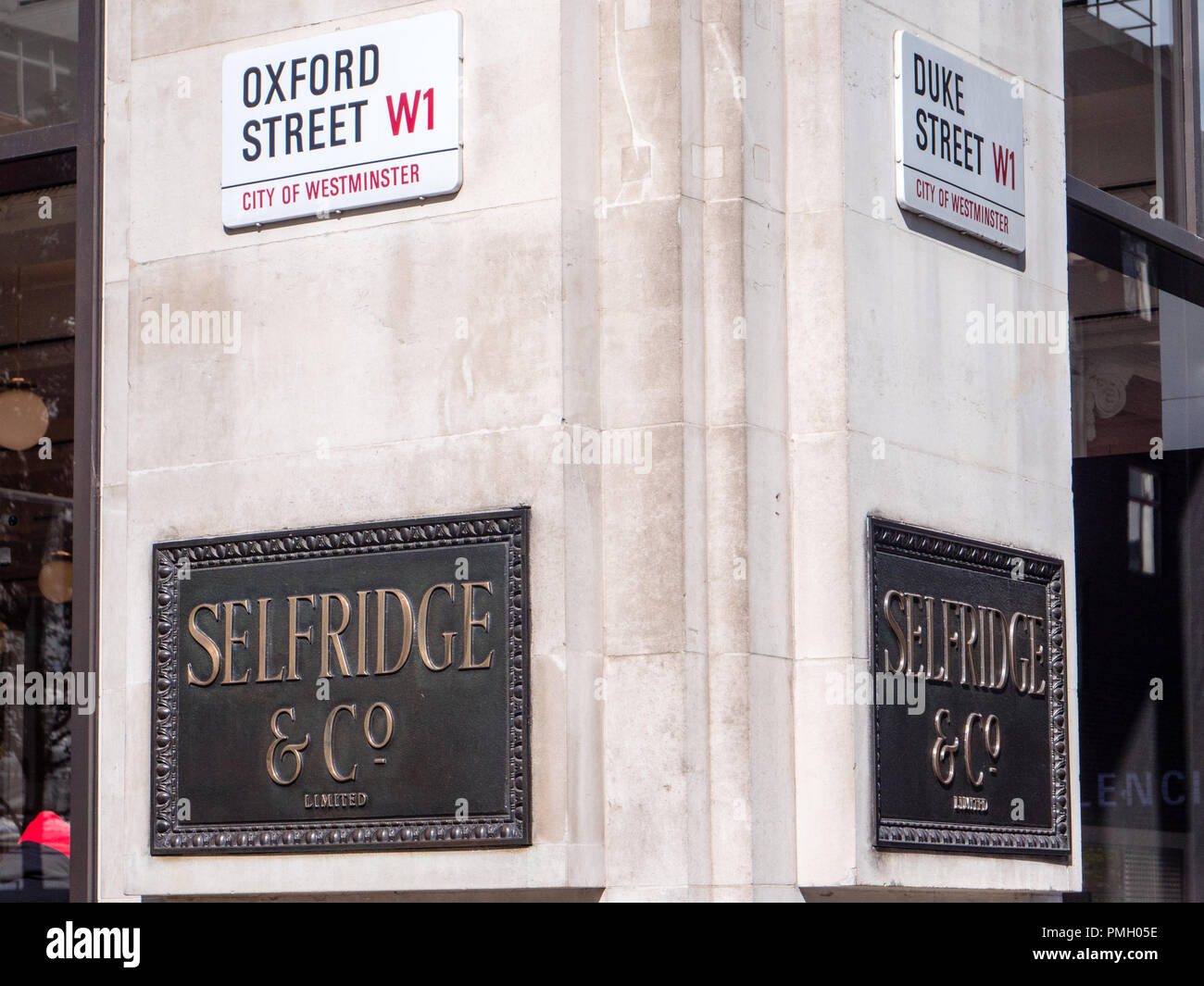Selfridges and Co Plaque, Selfridges, Oxford St, London, England, UK