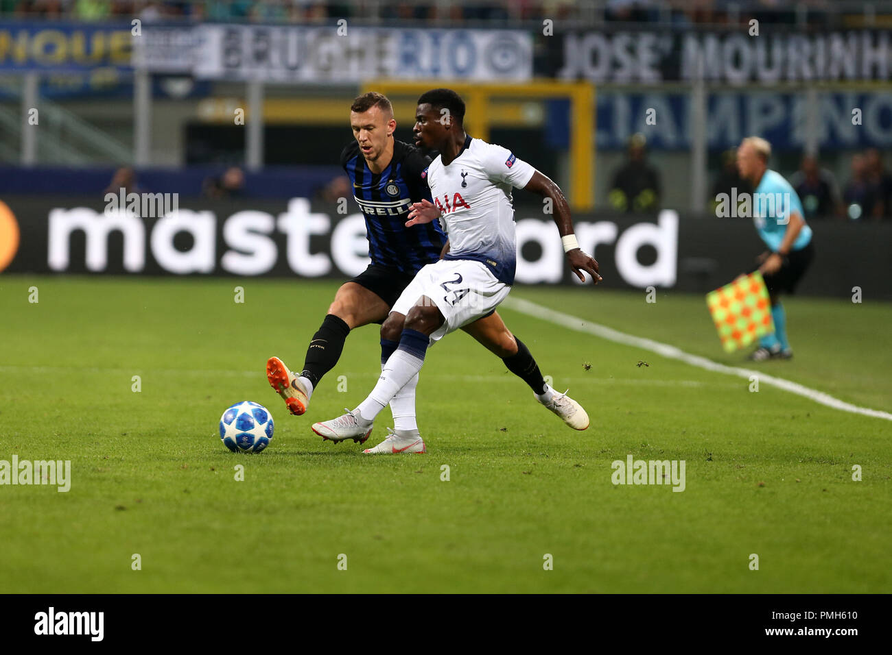 Milano, Italy. 18th September, 2018.  Serge Aurier of Tottenham Hotspur Fc  and Ivan Perisic of Fc Internazionale in action during Uefa Champions League  Group B match  between FC Internazionale and Tottenham Hotspur Fc. Credit: Marco Canoniero/Alamy Live News Stock Photo