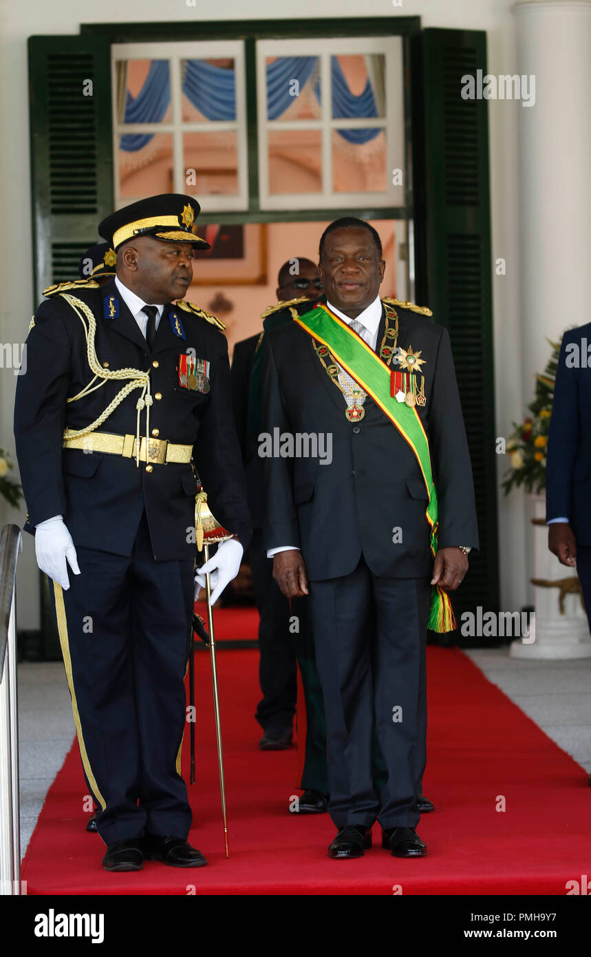 Harare, Zimbabwe. 18th Sep, 2018. Zimbabwean President Emmerson Mnangagwa (R, Front) arrives to deliver his first state of the nation address to open the first session of the ninth parliament in Harare, Zimbabwe, on Sept. 18, 2018. Emmerson Mnangagwa said Tuesday his government will not rush to re-introduce a local currency before economic fundamentals have been addressed. Credit: Shaun Jusa/Xinhua/Alamy Live News Stock Photo