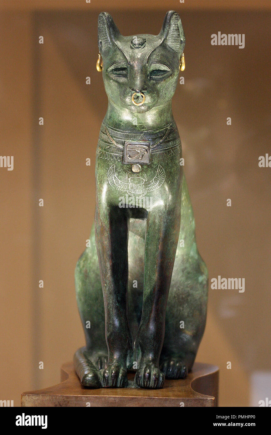 The Gayer-Anderson Cat is an Ancient Egyptian statue of a cat made out of bronze at the British museum, from the Late Period, about 664-332 BC Stock Photo