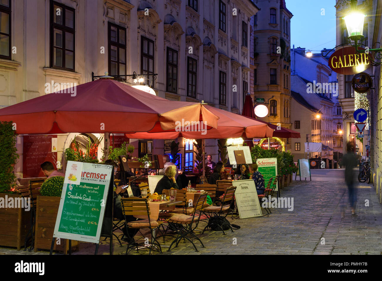 Wien, Vienna: district Spittelberg, restaurant, street Spittelberggasse, 07. Neubau, Wien, Austria Stock Photo