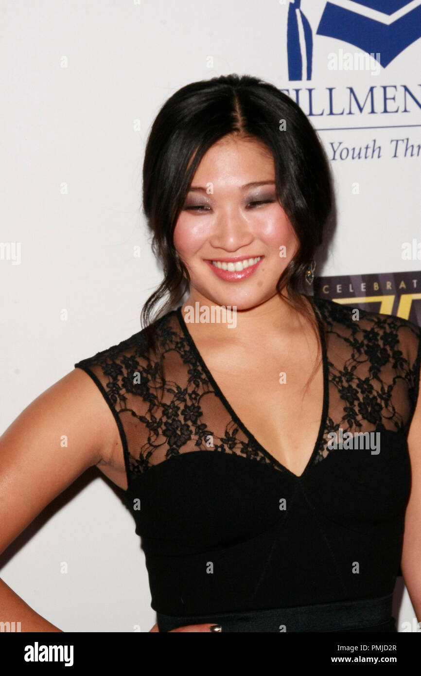 Jenna Ushkowitz at the Fulfillment Fund's Stars 2010 Benefit Gala. Arrivals held at The Beverly Hilton Hotel in Beverly Hills, CA on Monday, November 1, 2010. Photo by PictureLux File Reference # 30633 002PLX   For Editorial Use Only -  All Rights Reserved Stock Photo