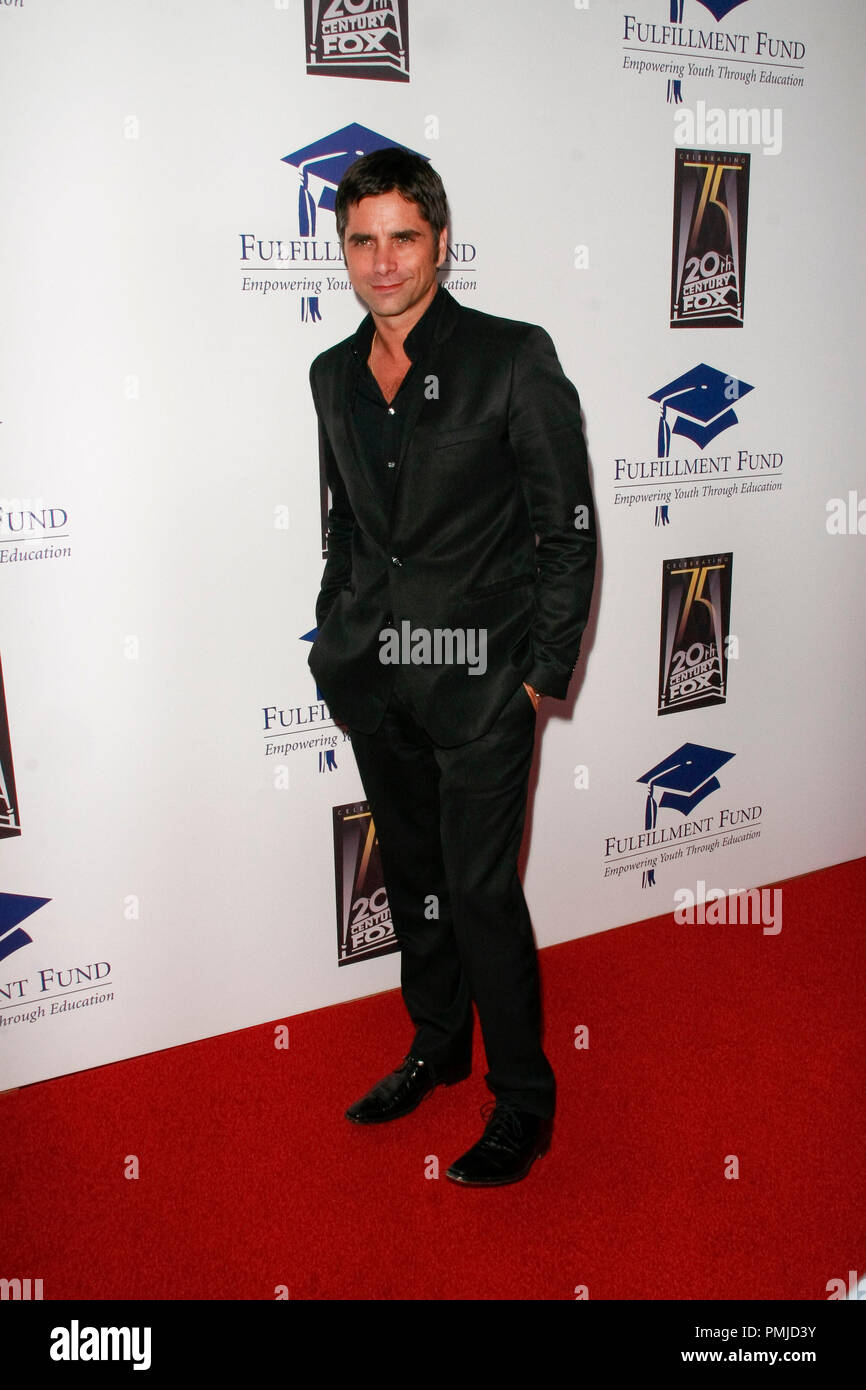 John Stamos at the Fulfillment Fund's Stars 2010 Benefit Gala. Arrivals held at The Beverly Hilton Hotel in Beverly Hills, CA on Monday, November 1, 2010. Photo by PictureLux File Reference # 30633 016PLX   For Editorial Use Only -  All Rights Reserved Stock Photo