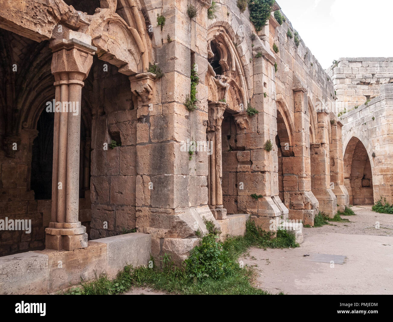 Krak des Chevaliers, formerly Crac de l'Ospital is a Crusader castle in ...