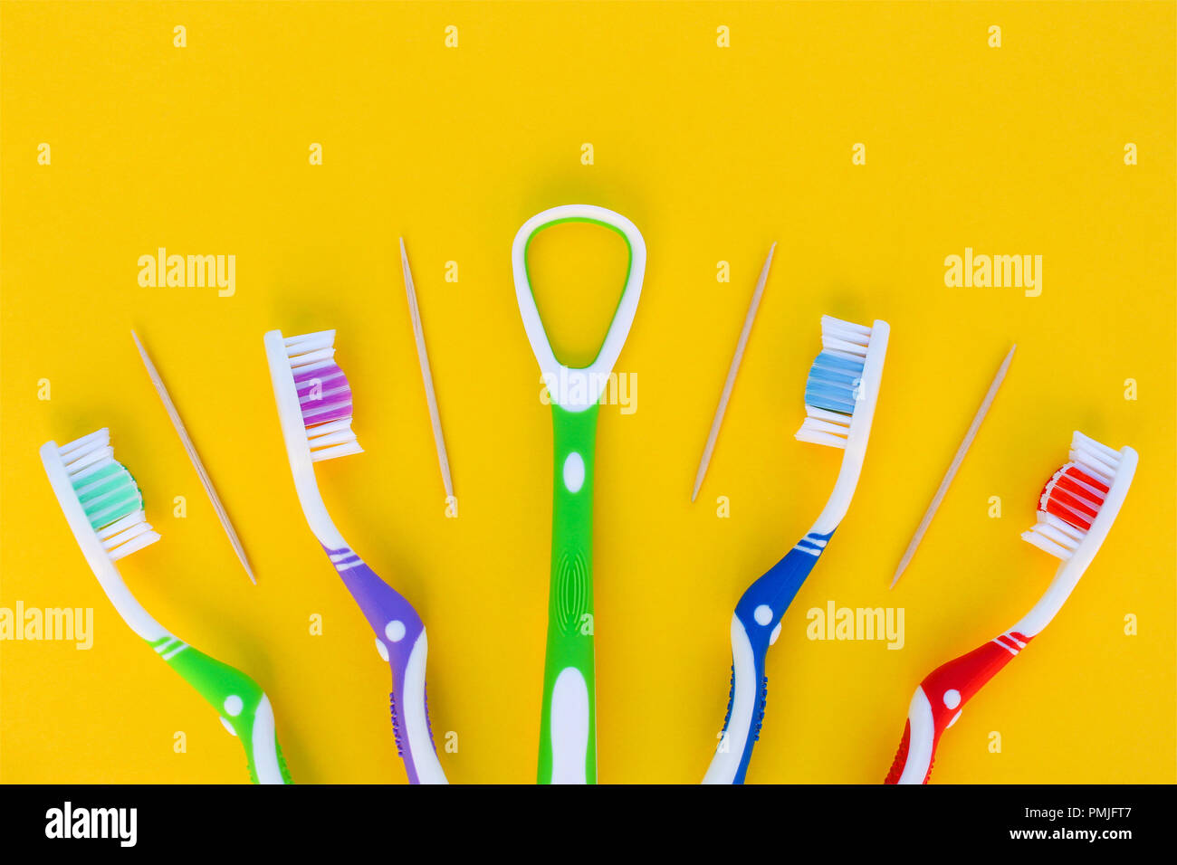 Tongue scraper hires stock photography and images Alamy