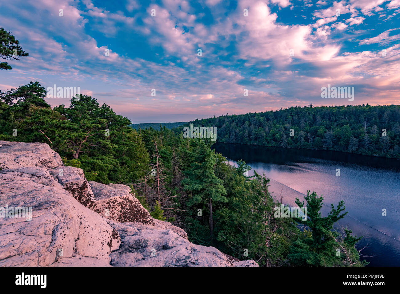 Lake Minnewaska in the Minnewaska State Park, New York Stock Photo Alamy