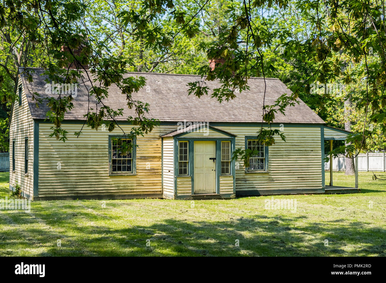 Located at Butler's Barracks in Niagara on the Lake, Canada the Junior Commissariat Officer’s Quarters is an example of an early framed cottage. Stock Photo