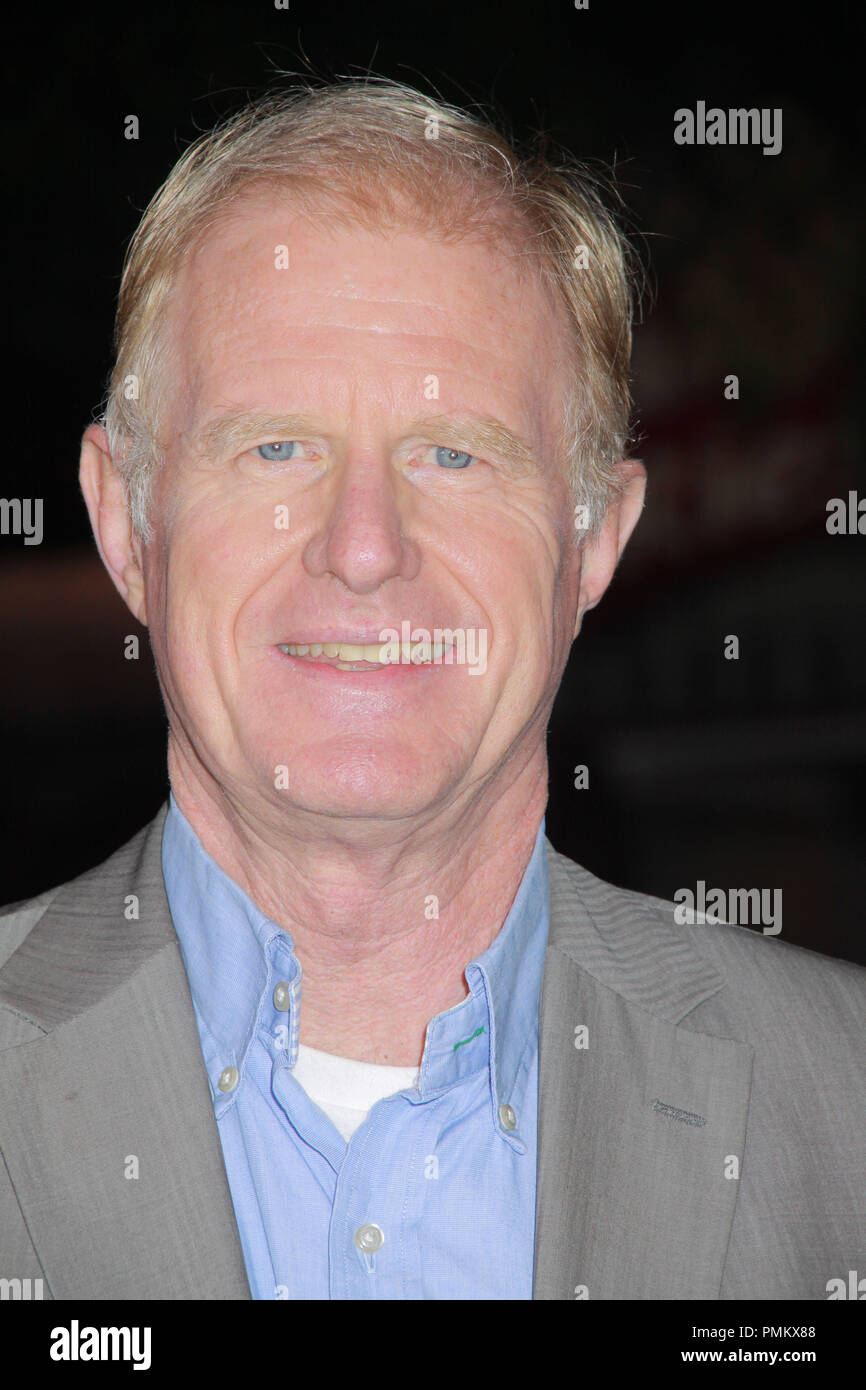 Ed begley jr hi-res stock photography and images - Alamy