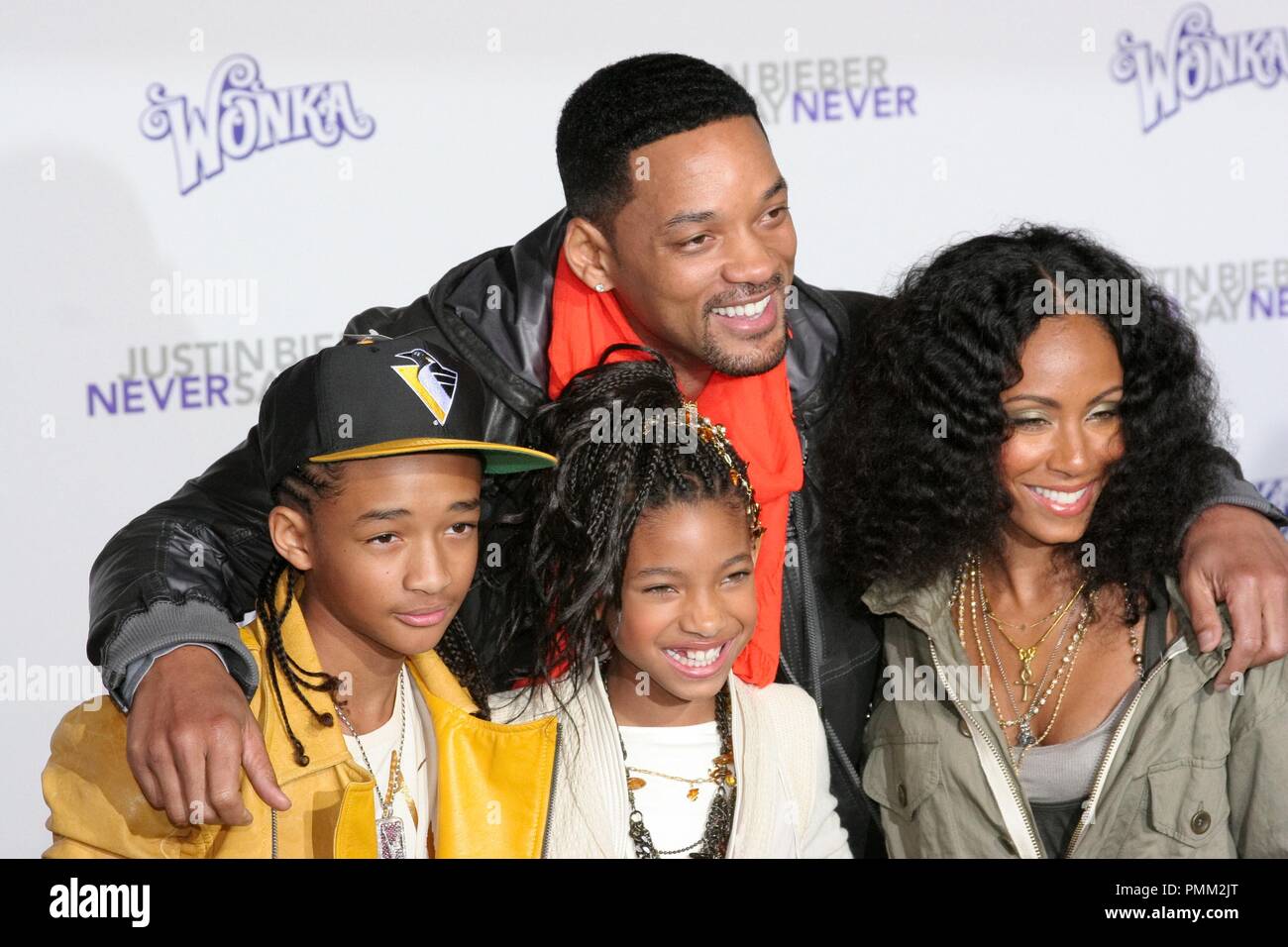 Jada pinkett smith with children hi-res stock photography and images - Alamy