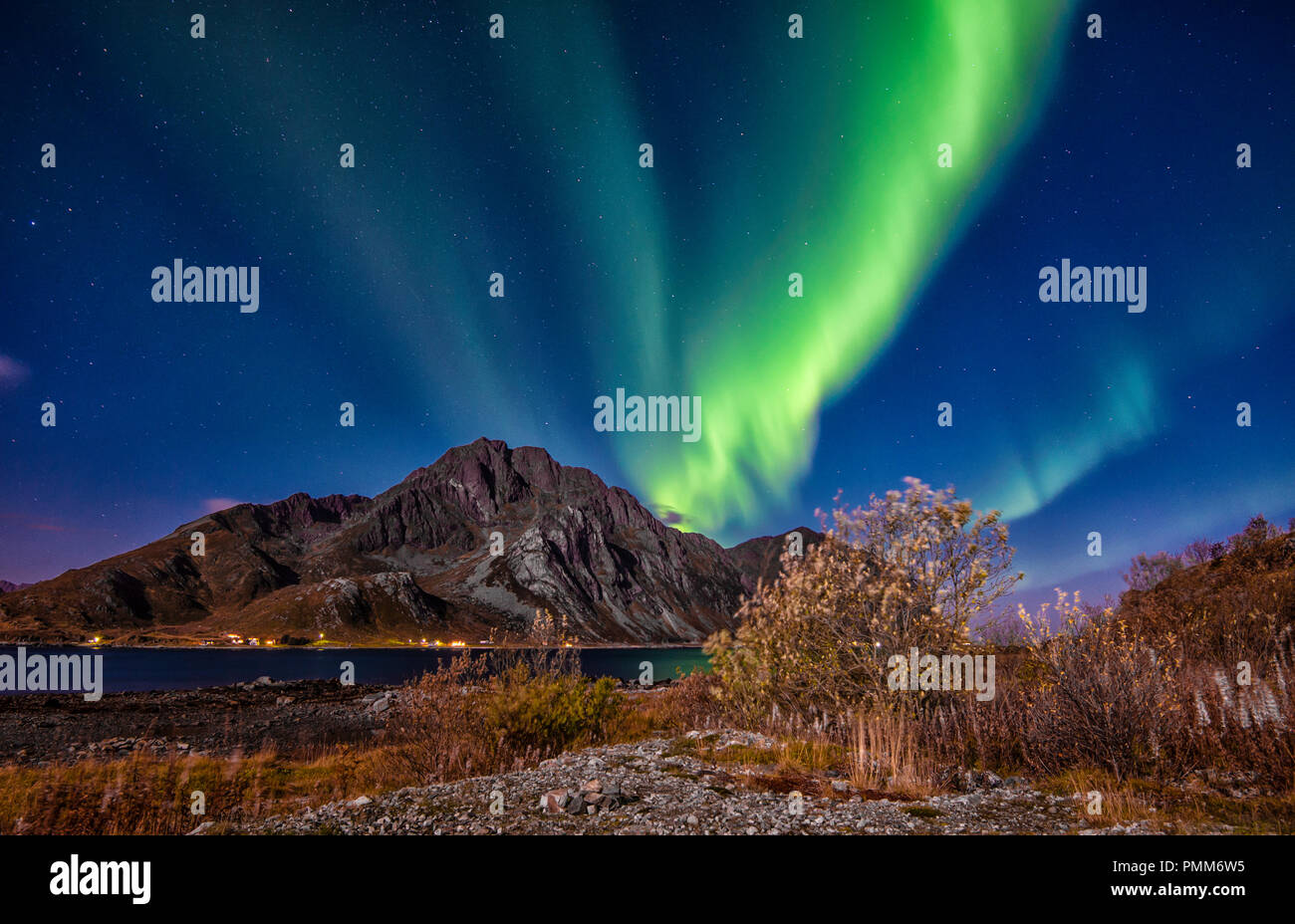 Aurora borealis over the lofoten hi-res stock photography and images ...