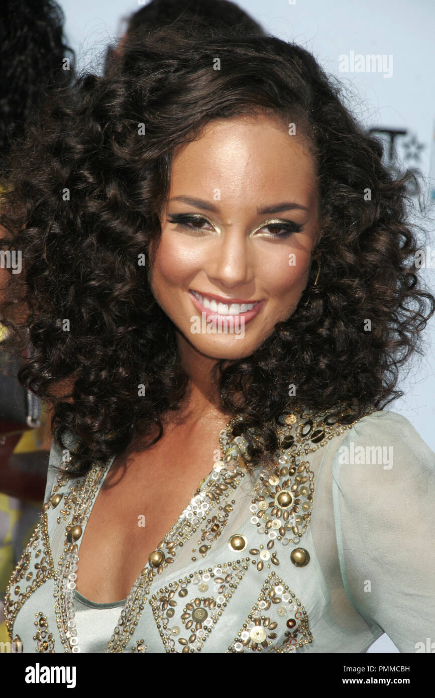 Alicia keys 2009 hi-res stock photography and images - Alamy