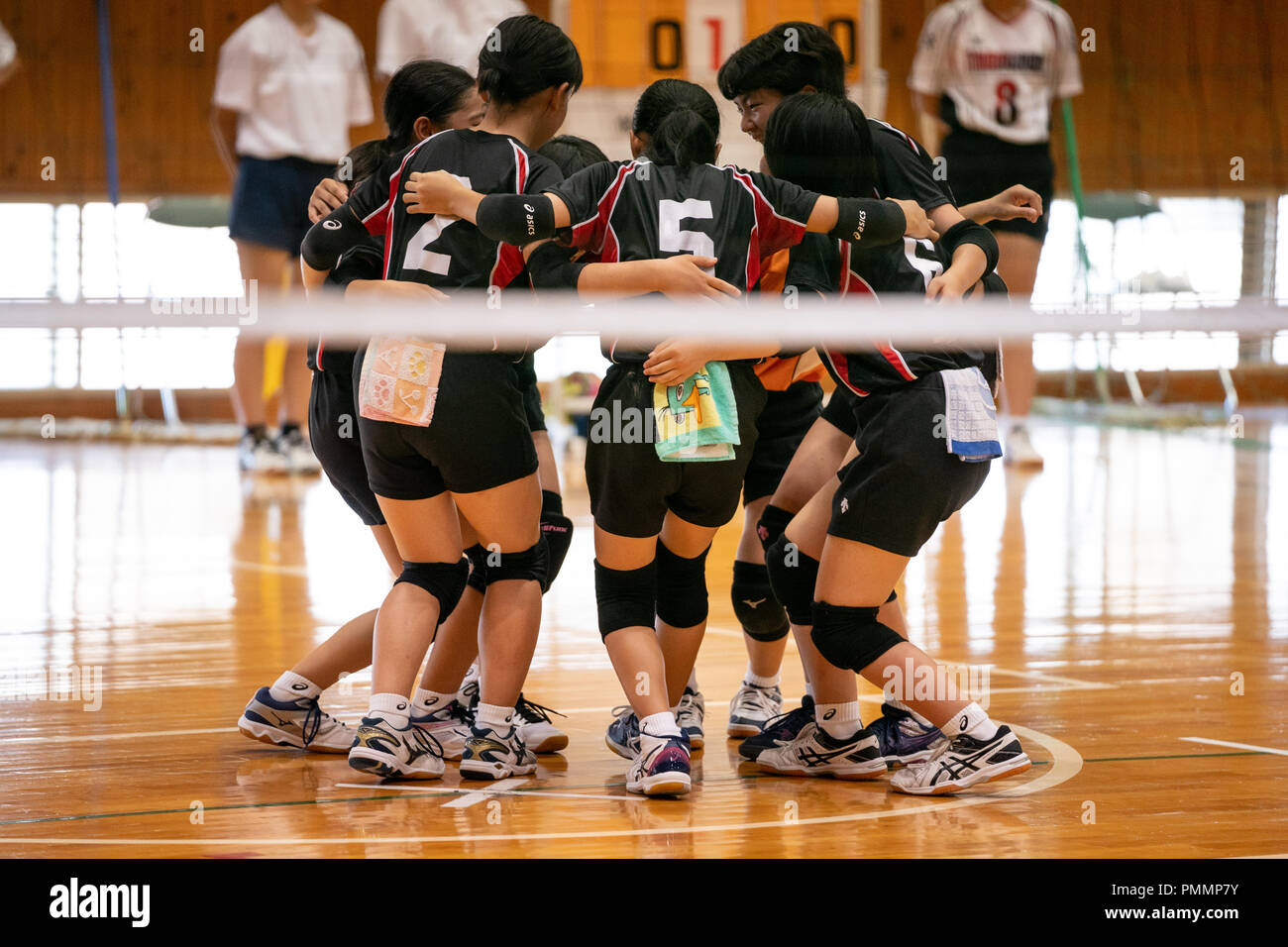 Volleyball (Junior High School Student Stock Photo Alamy