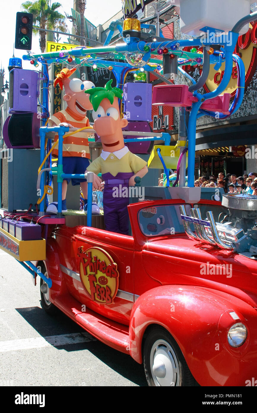Atmosphere at the Premiere of Disney Channel's ''Phineas and Ferb: Across the 2nd Dimension'. Arrivals held at El Capitan Theatre in Hollywood, CA, August 3, 2011.  Photo by Joe Martinez / PictureLux Stock Photo