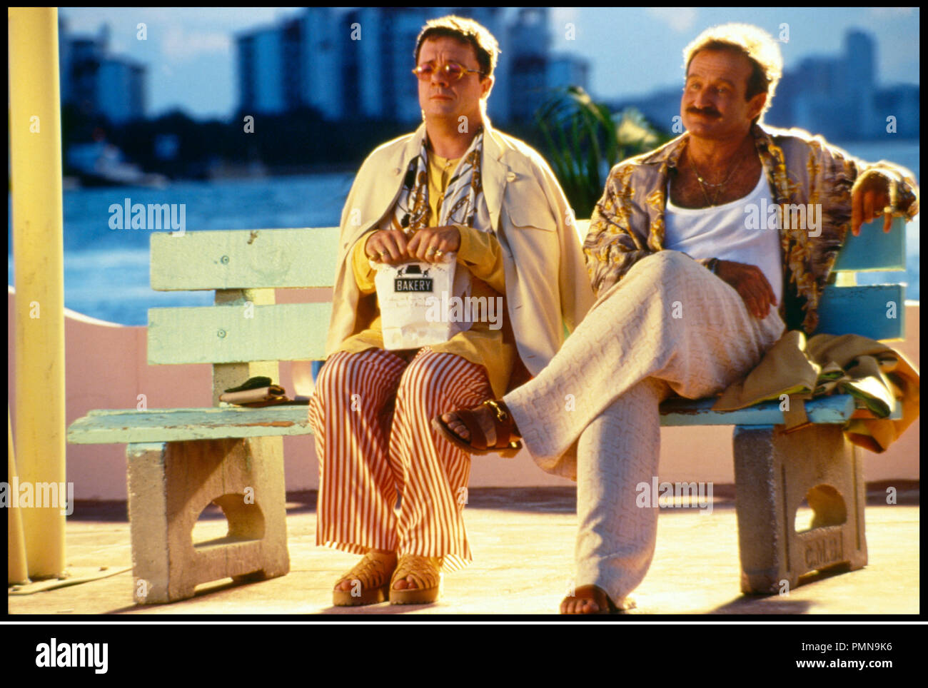 The Birdcage 1996 Stock Photos & The Birdcage 1996 Stock Images Alamy