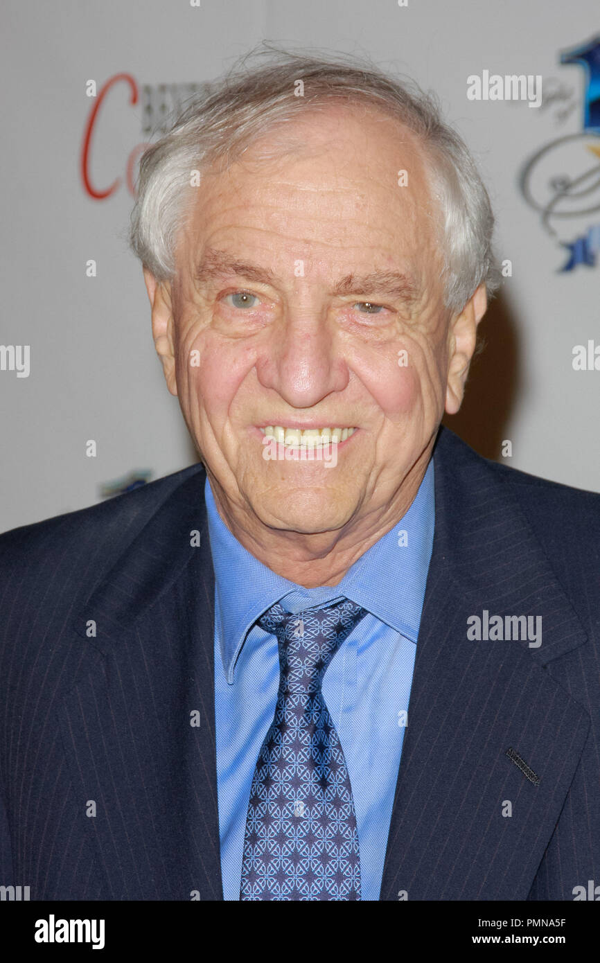 Garry Marshall at the 22nd Annual Night of 100 Stars Awards Gala held