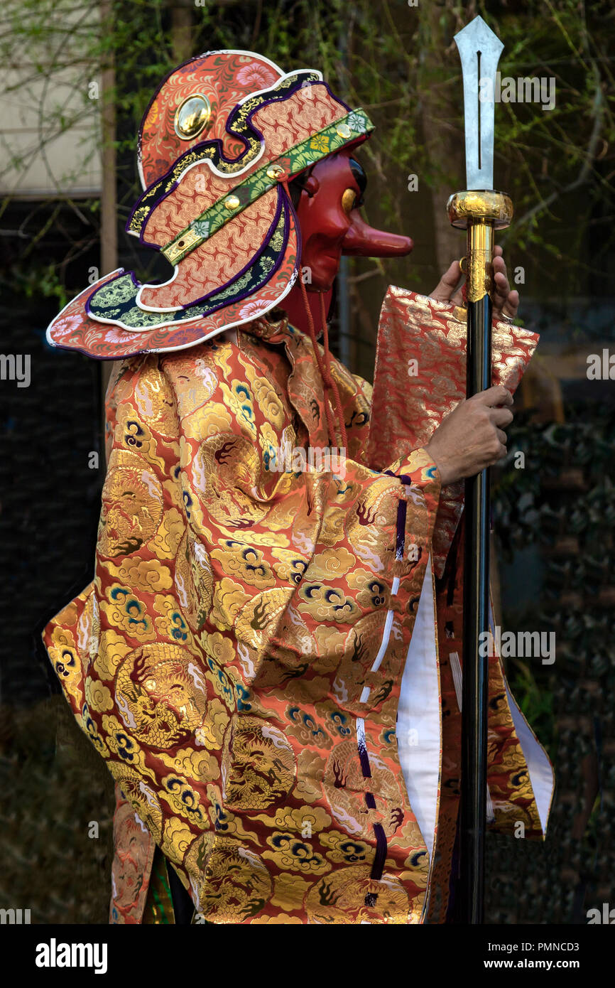 Tengu at Mengake Kamakura - Mengake or Masked Parade at Goryo Jinja shrine.  At this festival held in September a group of ten people take part in thi Stock Photo