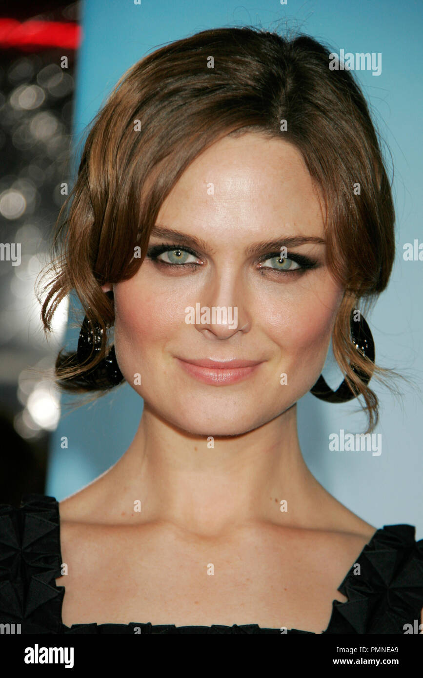 12/17/2008 Emily Deschanel 'Yes Man' Premiere  @ Mann Village Theatre, Westwood  Photo by Megumi Torii /HNW / Picturelux File Reference # 31320 019HNW  For Editorial Use Only -  All Rights Reserved Stock Photo