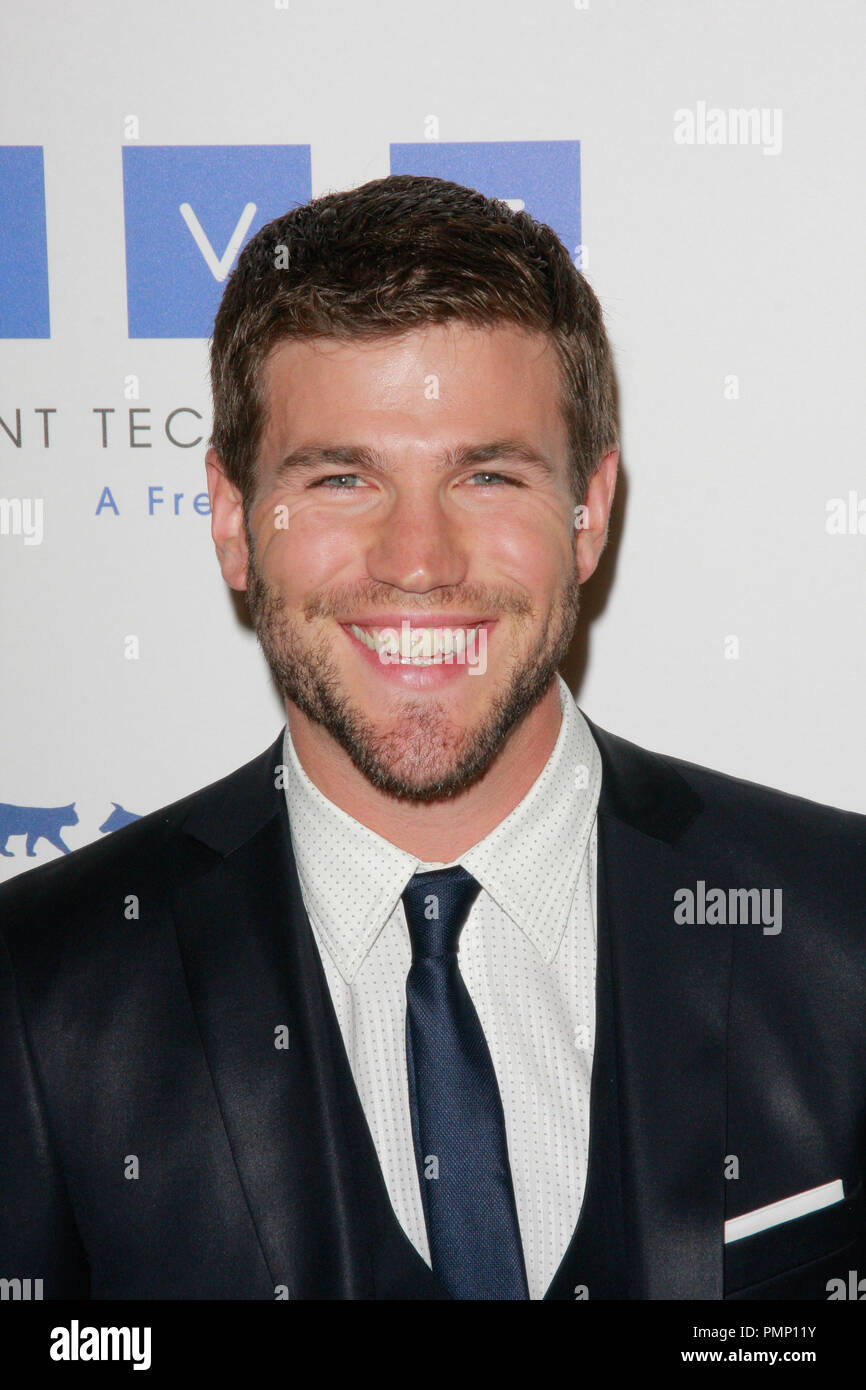 Austin Stowell at the26th Annual Genesis Awards. Arrivals held at The