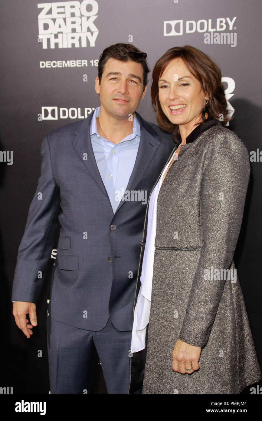 Kyle Chandler and Kathryn Chandler at the Premiere of Columbia Pictures