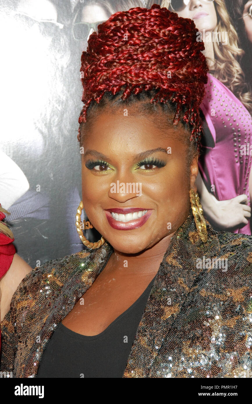Ester Dean at the Premiere of Universal Pictures' "Pitch Perfect