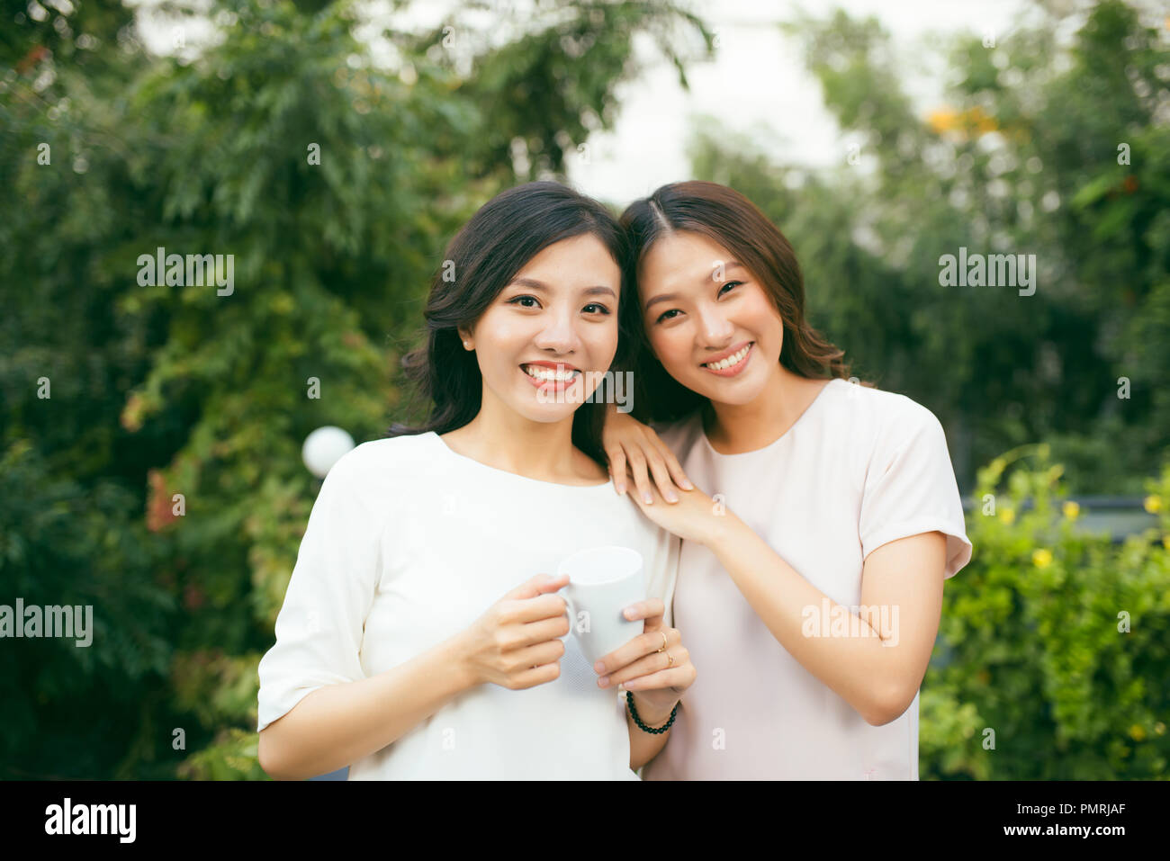 Two well dressed women hi-res stock photography and images - Alamy