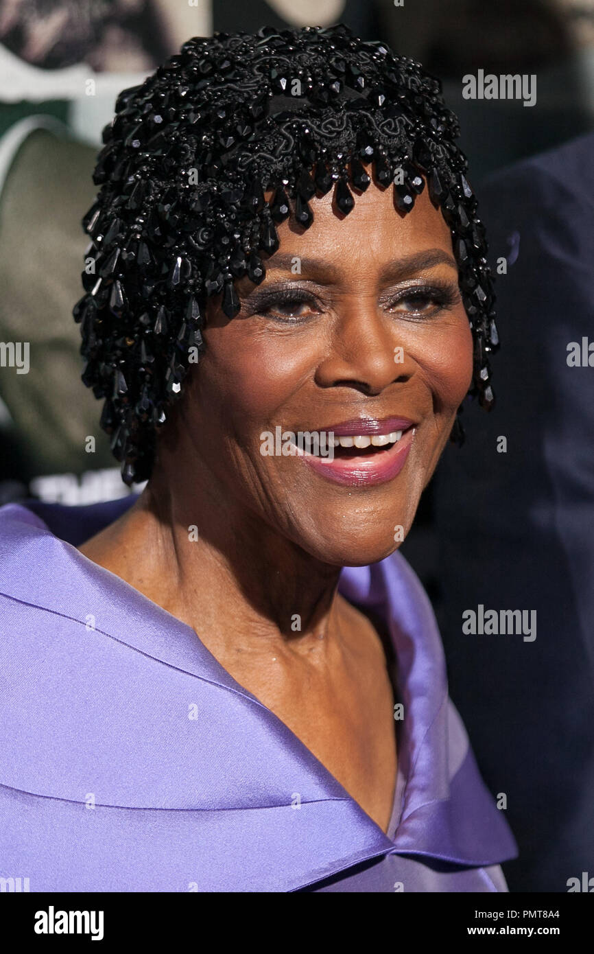 Cicely Tyson arrives at the Los Angeles premiere of 'Alex Cross' held at ArcLight Cinemas Cinerama Dome on October 15, 2012 in Hollywood, California.   (Photo by Eden Ari / PRPP / PictureLux  File Reference # 31698 136PRPPEA  For Editorial Use Only -  All Rights Reserved Stock Photo