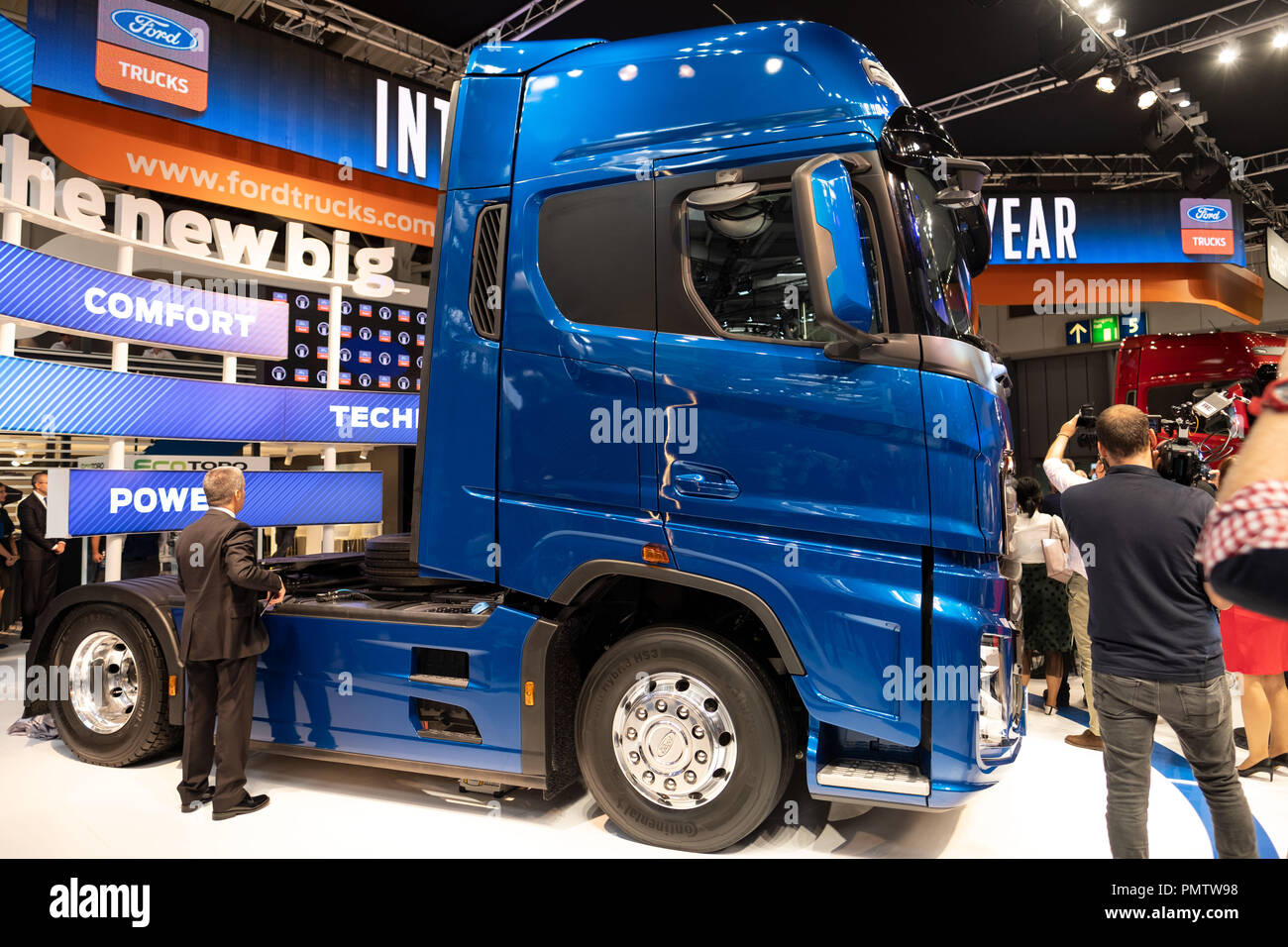 19 September 2018, Lower Saxony, Hanover: The new Truck F-Max from FORD can  be seen during the IAA in Hanover. The International Motor Show (IAA) is  one of the largest motor shows