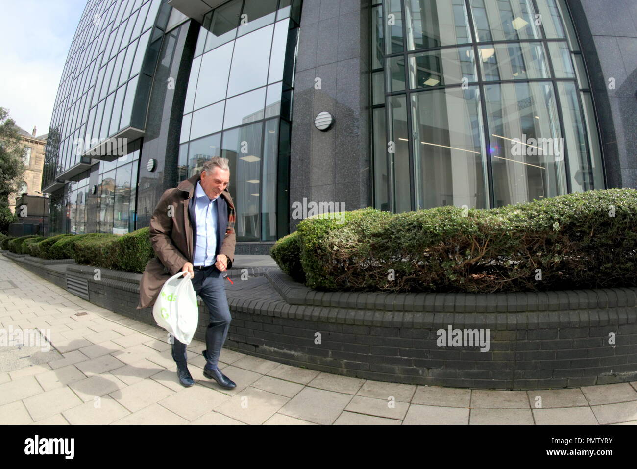 Amber weather warning scotland hires stock photography and images Alamy