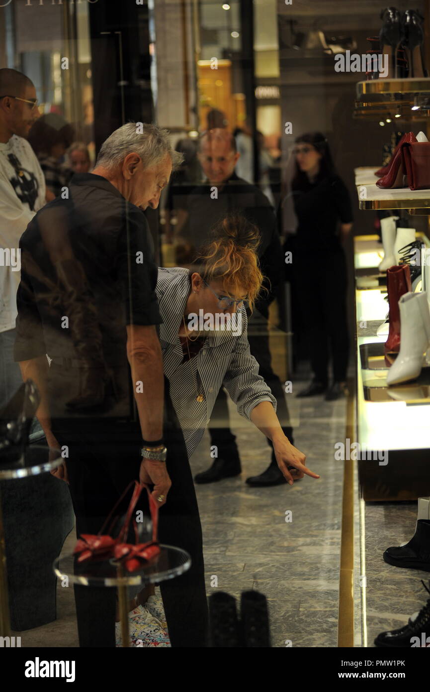 going out shoe boots