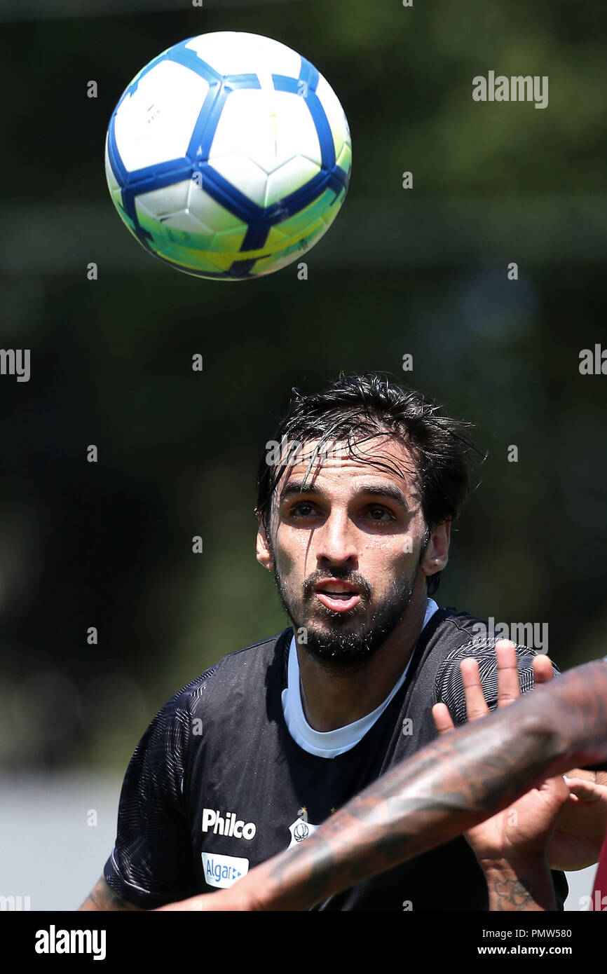 The costarican player Bryan Ruiz, trains for the Santos FC. 19th Sep, 2018. The training took place in the city of Santos, on the coast of SÃ£o Paulo, Brazil. Credit: AFP7/ZUMA Wire/Alamy Live News Stock Photo