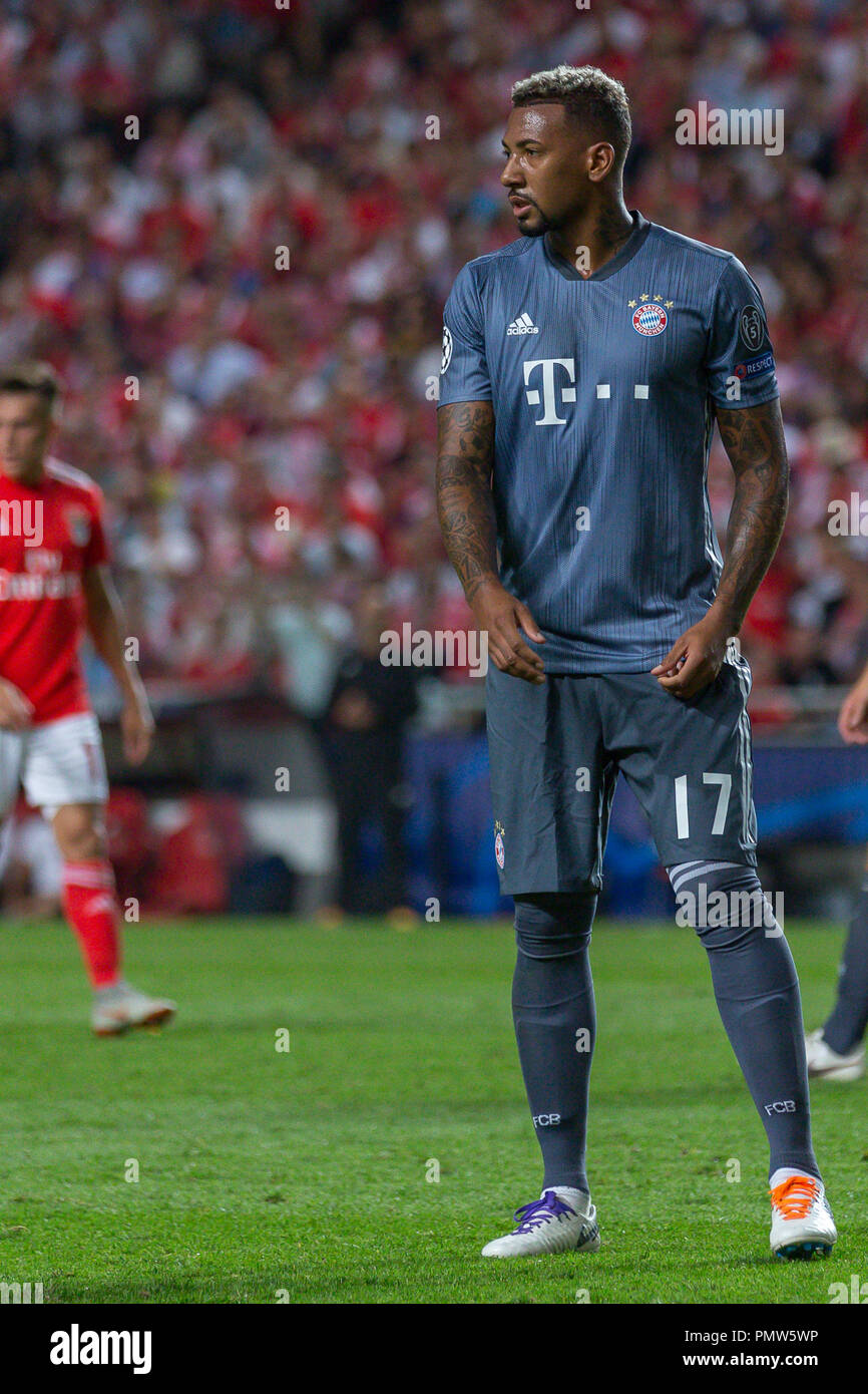 Lisbon, Portugal. 19th Sept 2018. Bayern Munchen's defender from Germany Jerome Boateng (17) in action during the game of the 1st round of Group E for the UEFA Champions League, SL Benfica vs Bayern Munchen © Alexandre de Sousa/Alamy Live News Stock Photo