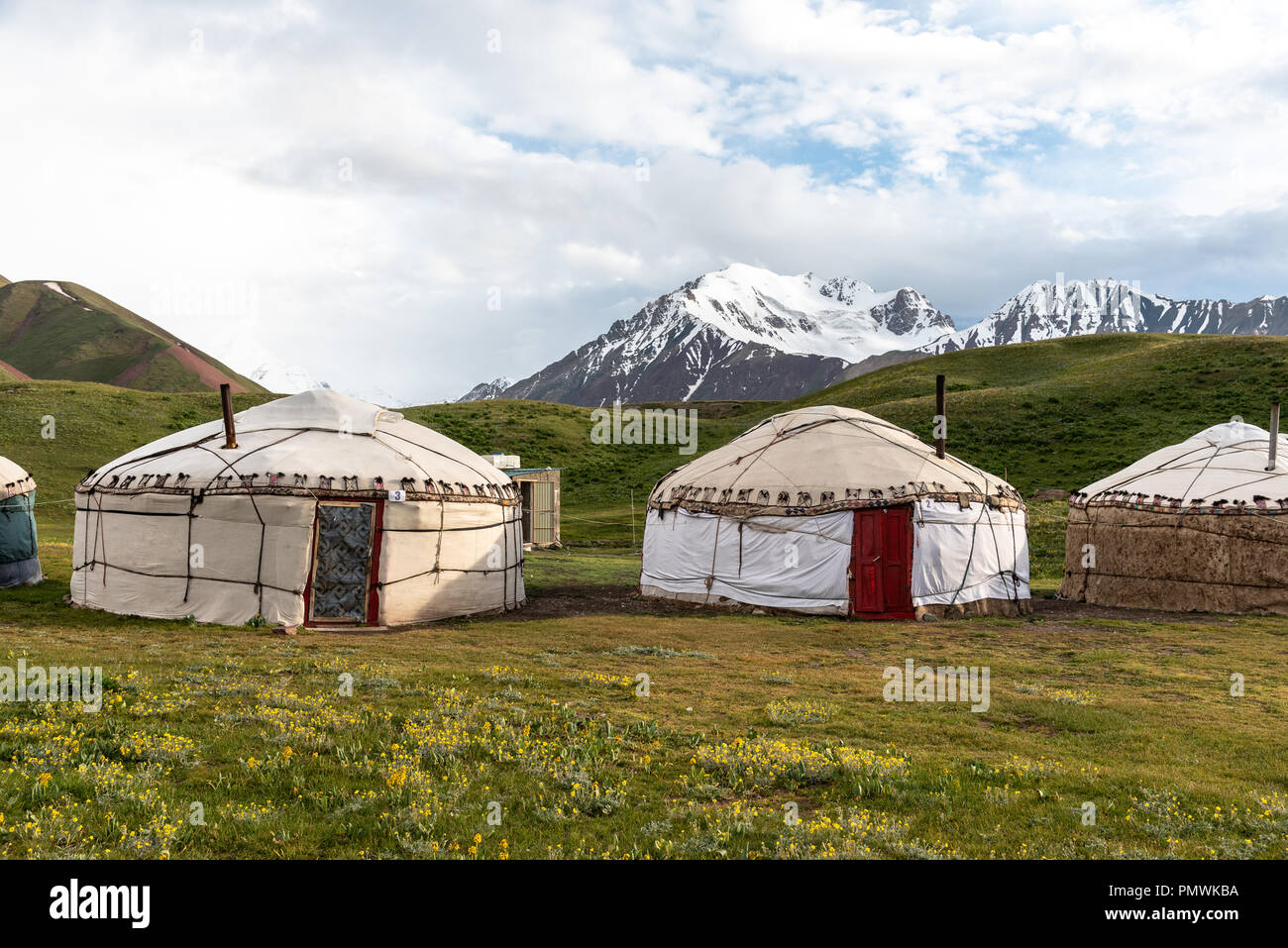Yurt camp in the Peak Lenin valley, Kyrgyzstan Stock Photo
