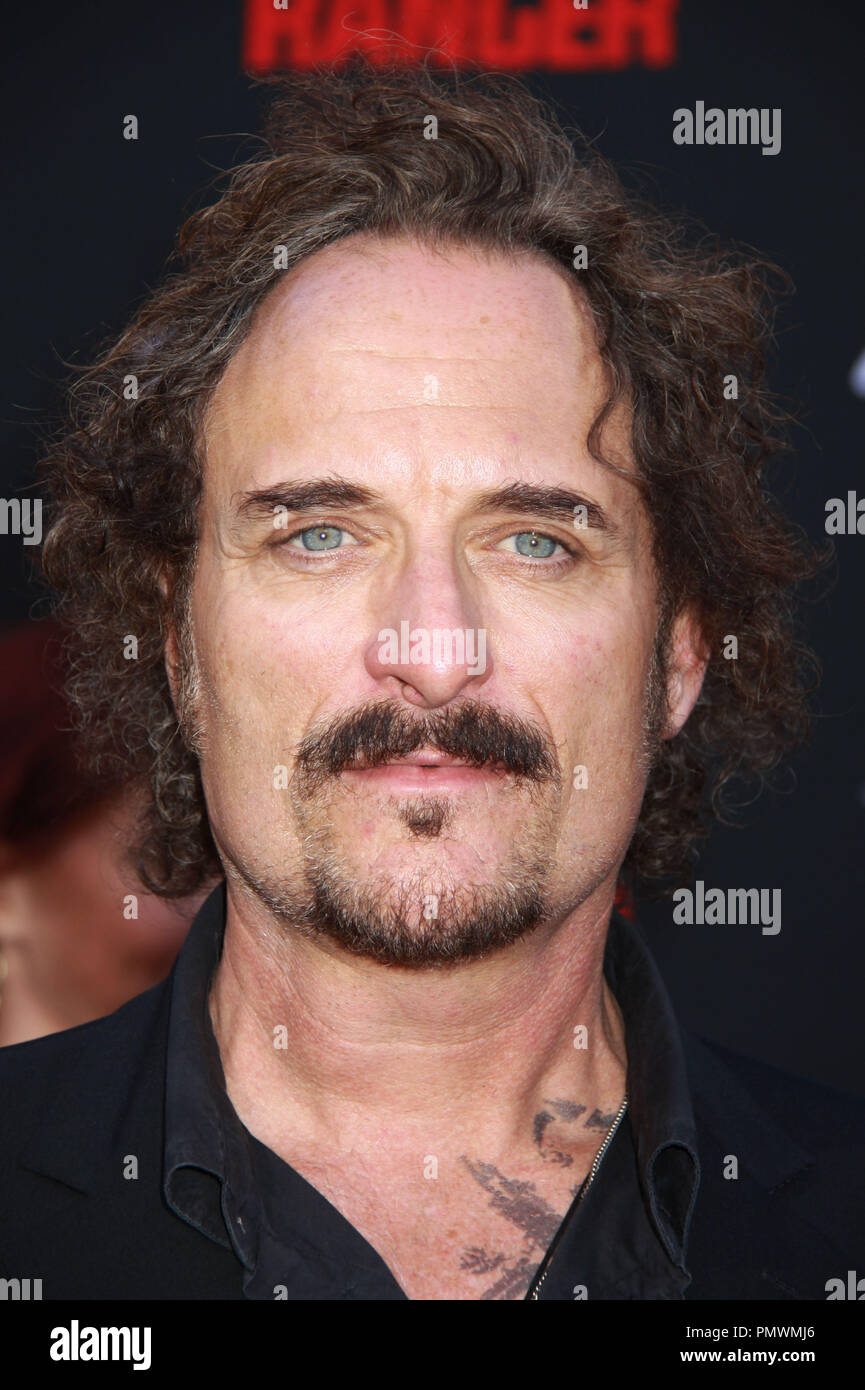 Kim coates red carpet event hi-res stock photography and images - Alamy