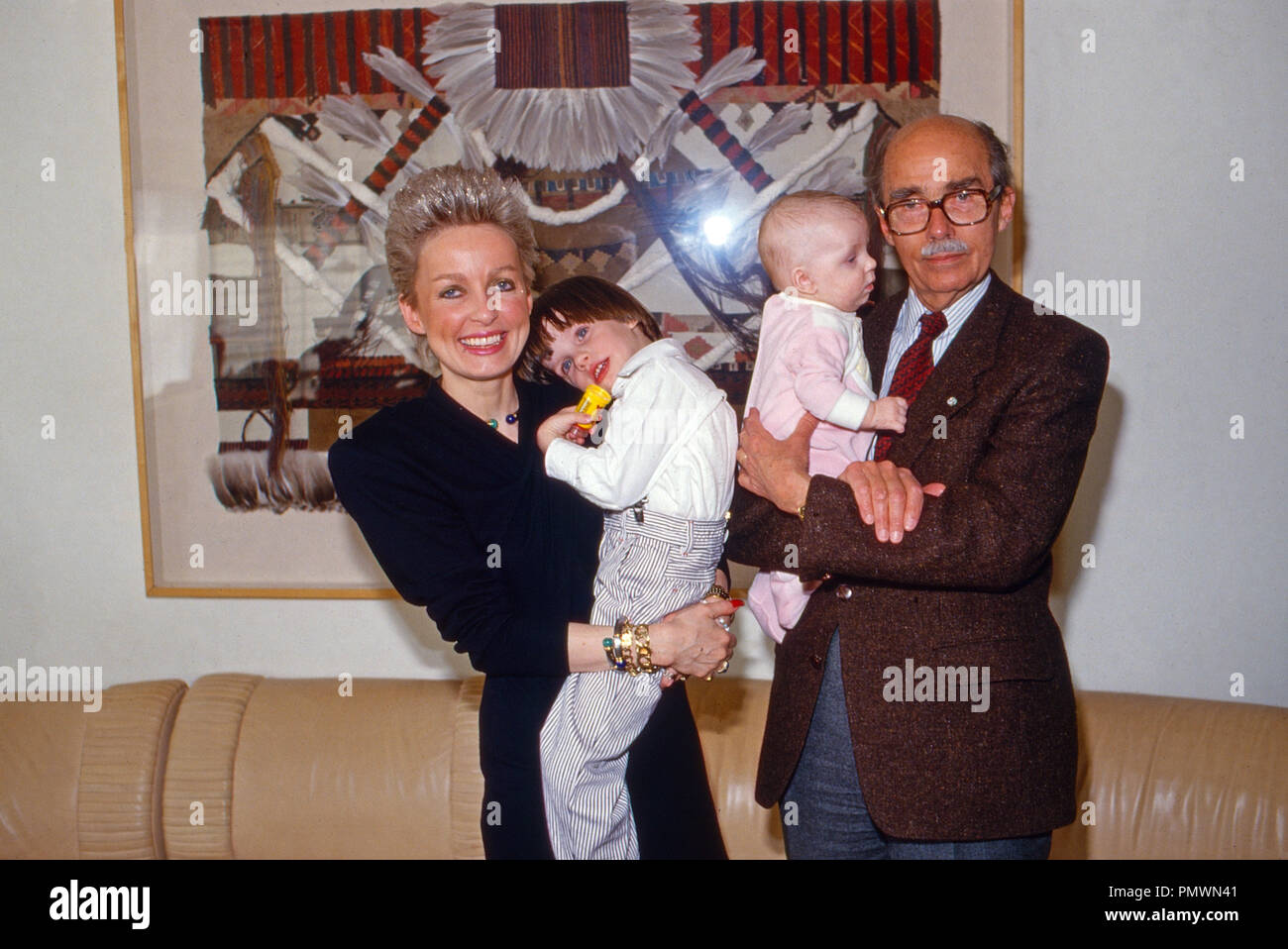 Erzherzogin Michaela von Habsburg mit ihrem Vater Otto und ihren