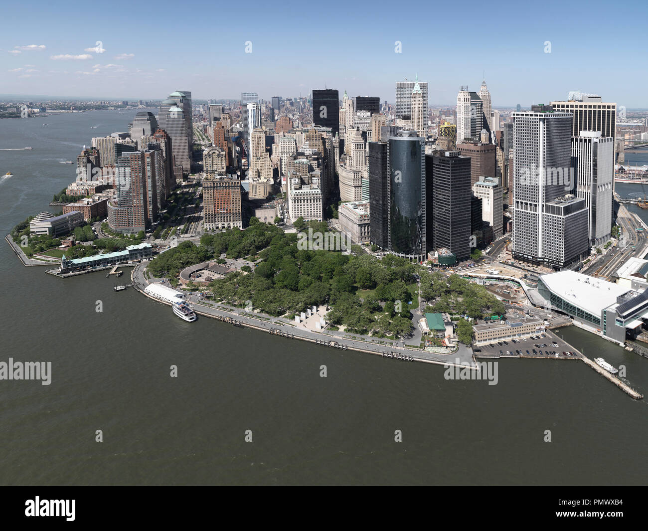 Sunny city skyline, New York City, New York, USA Stock Photo - Alamy