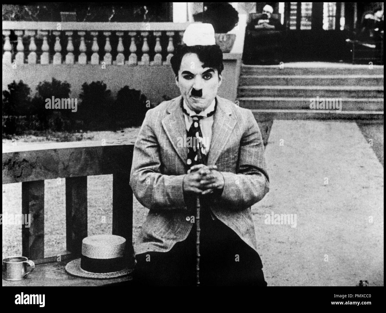 Charlie Chaplin 1917 Stock Photos & Charlie Chaplin 1917 Stock Images ...