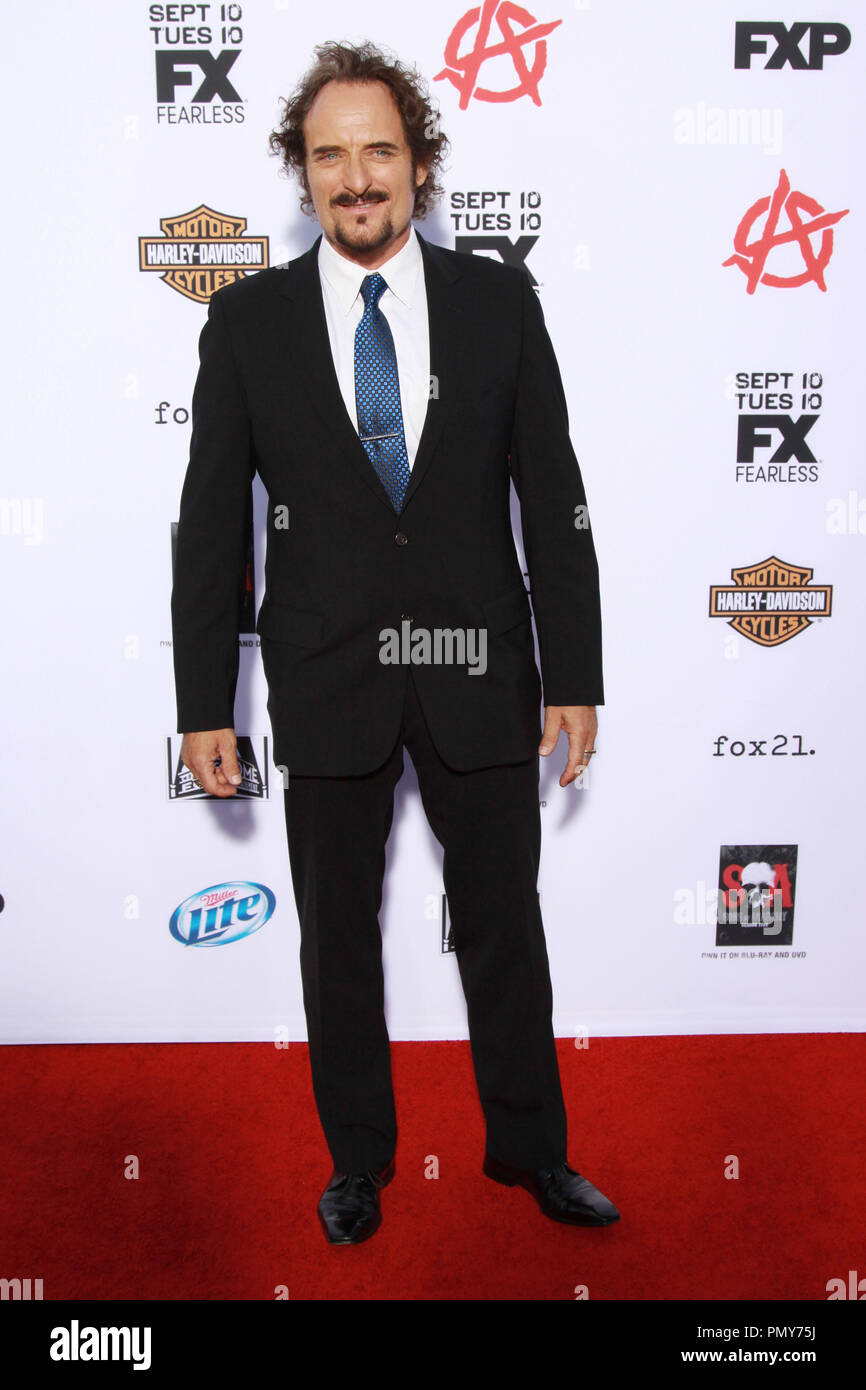 Kim coates red carpet event hi-res stock photography and images - Alamy