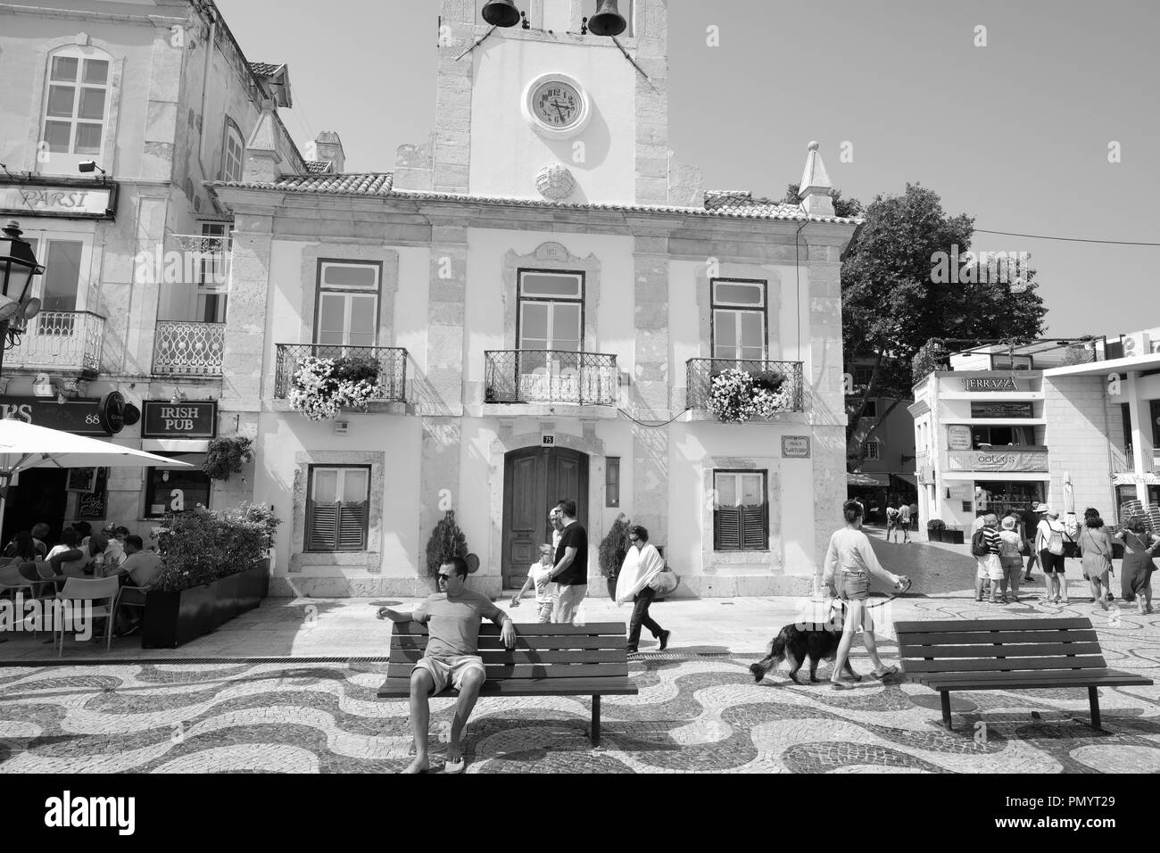Beautiful Historical Town Hall Black And White Stock Photos Images beautiful-historical-town-hall-black-and-white-stock-photos-images