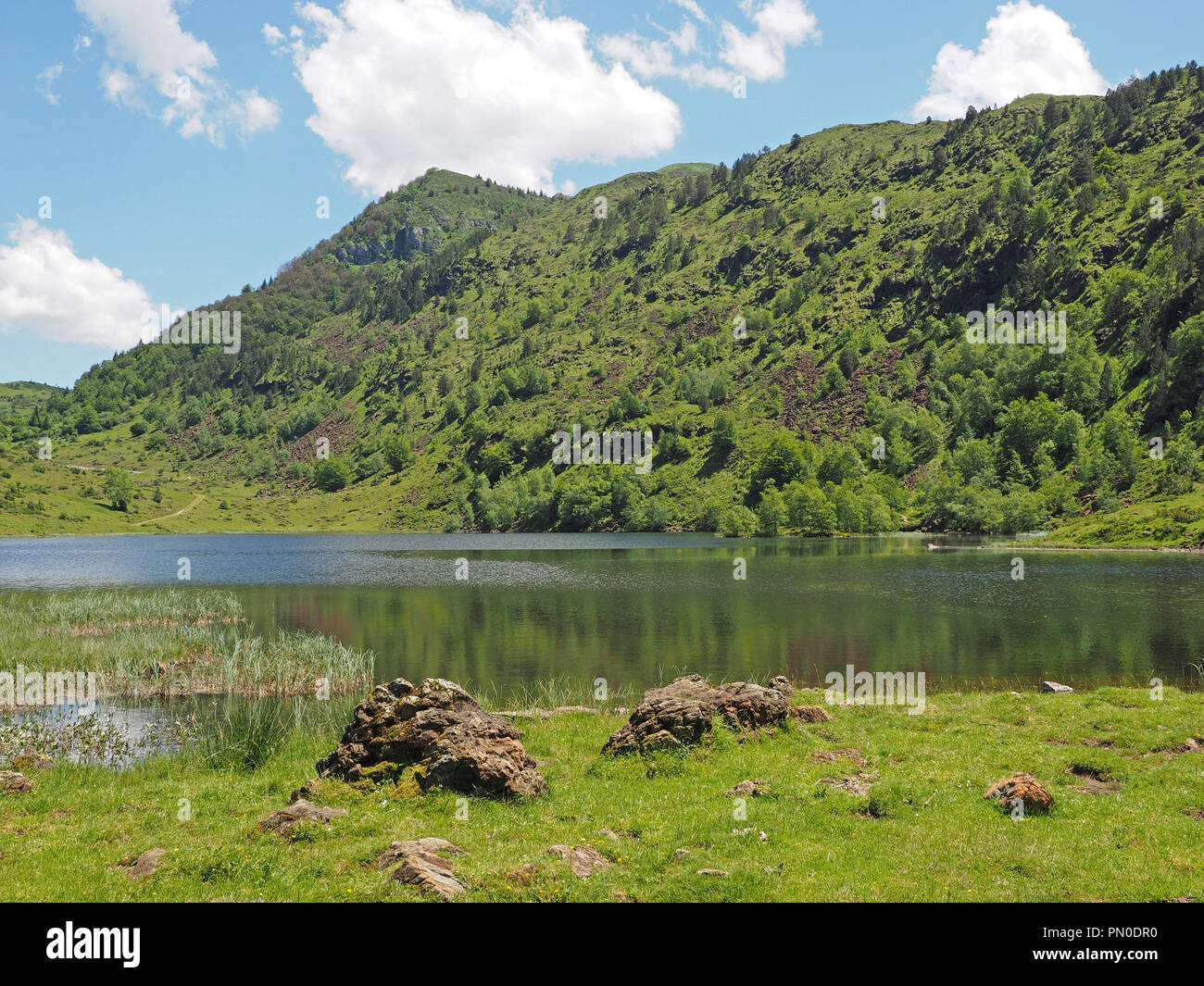 remote Etang de Lers (Lake Lers) high in the Ariège Pyrénées,  France Stock Photo