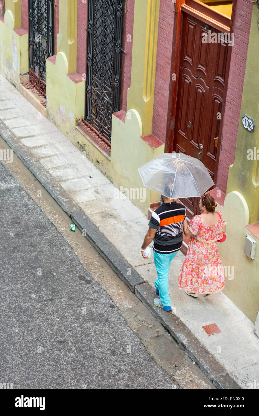 In the rain havana hi-res stock photography and images - Alamy