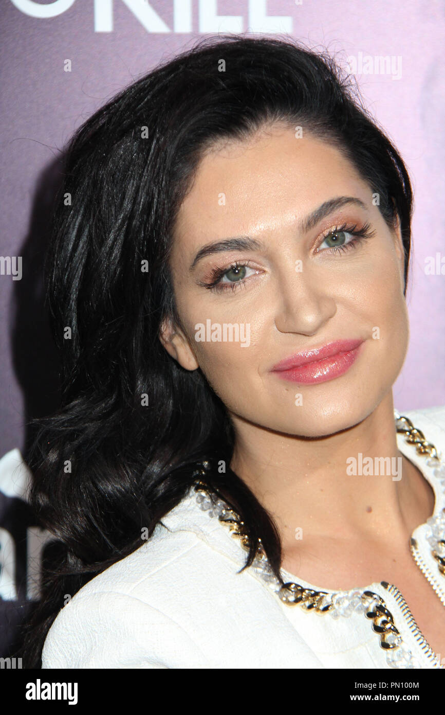 Porcelain Black 02/12/2014