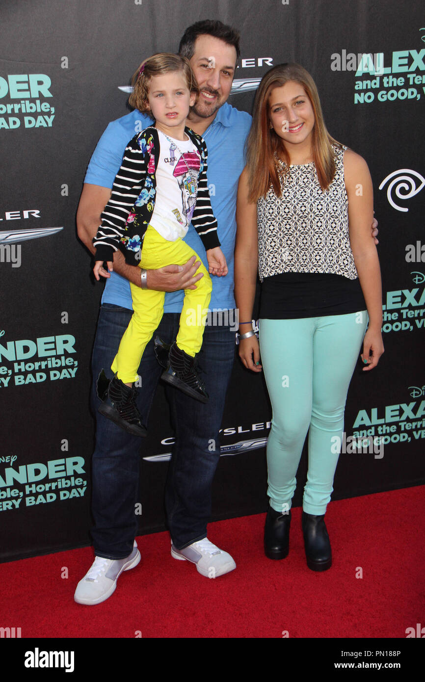 Joey fatone and briahna joely fatone hi res stock photography and