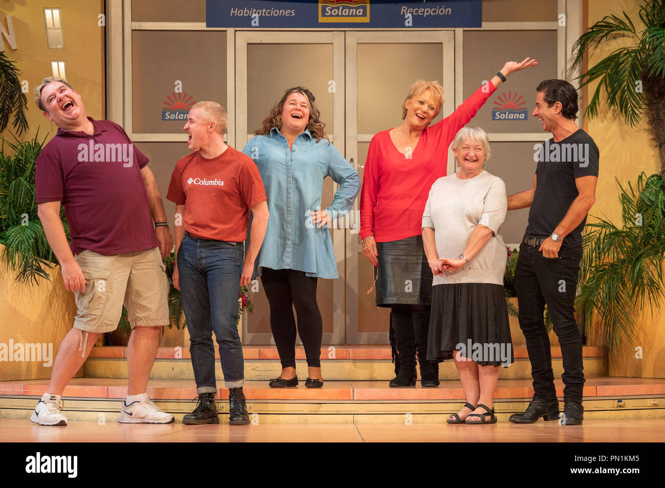 Cast of Benidorm Live, Edinburgh Playhouse Stock Photo