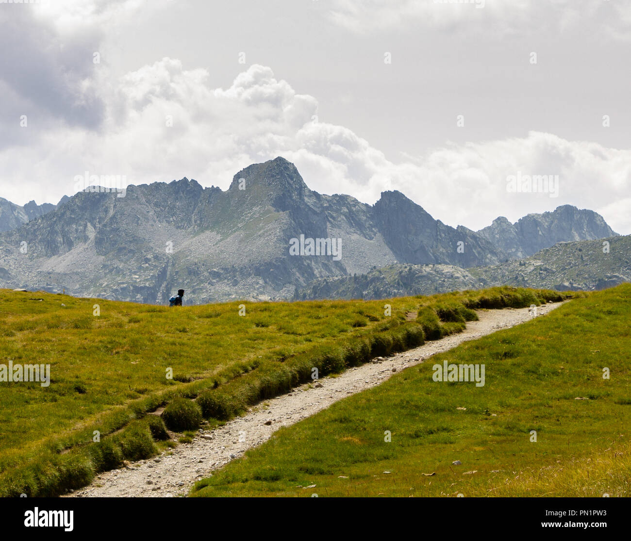 Trekker hiker shadow hi-res stock photography and images - Alamy