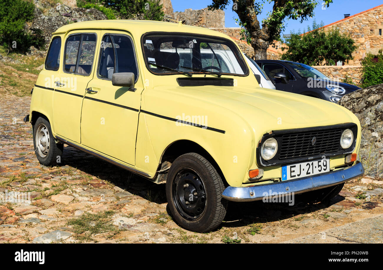 Renault 4l High Resolution Stock Photography And Images Alamy Renault 4l High Resolution Stock Photography And Images Alamy