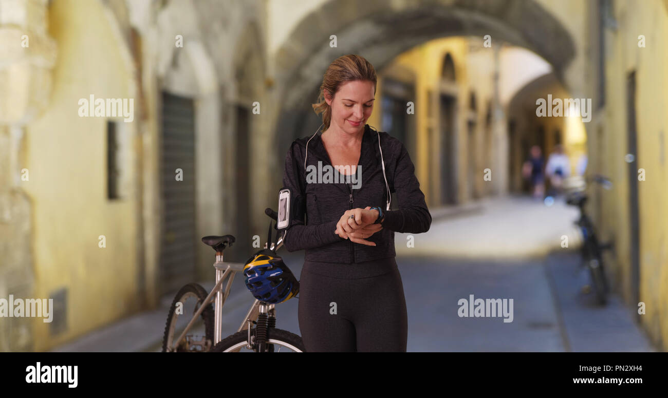 Tracker bike hires stock photography and images Alamy