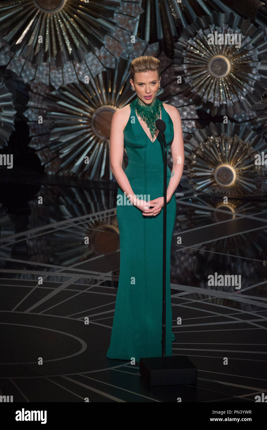 Scarlett Johansson the live ABC Telecast of The 87th Oscars® at the Dolby® Theatre in Hollywood, CA on Sunday, February 22, 2015.  File Reference # 32567 167THA  For Editorial Use Only -  All Rights Reserved Stock Photo